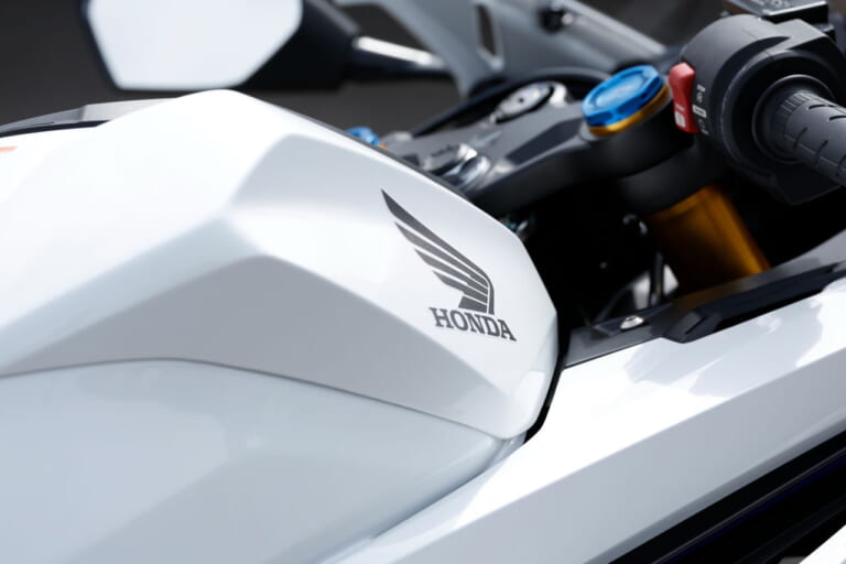 ホンダ|CBR250RR|2023年モデル|ホンダ新型「CBR250RR」が“もてぎ”に出現!! 日本仕様はトラコン装備が確定か
