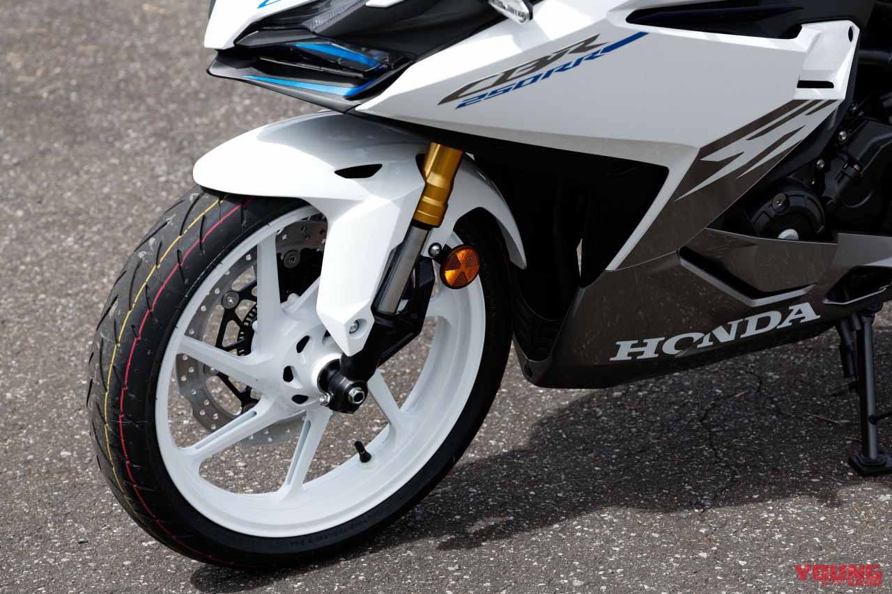 ホンダ|CBR250RR|2023年モデル|ホンダ新型「CBR250RR」が“もてぎ”に出現!! 日本仕様はトラコン装備が確定か