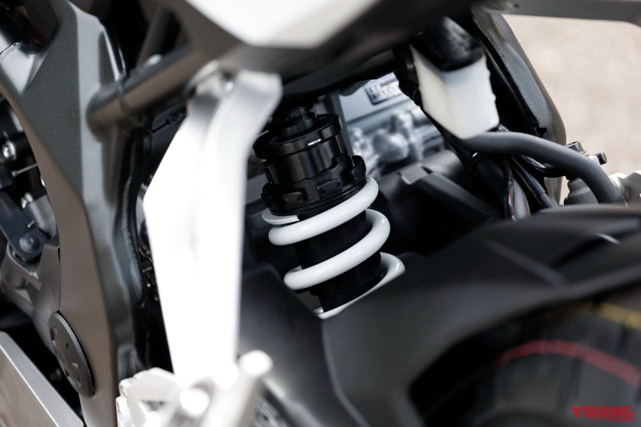 ホンダ|CBR250RR|2023年モデル|ホンダ新型「CBR250RR」が“もてぎ”に出現!! 日本仕様はトラコン装備が確定か