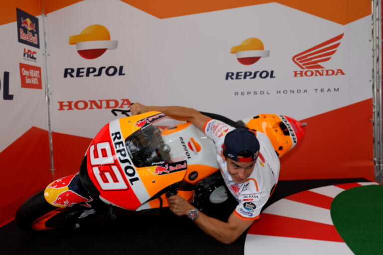 ホンダ|RC213V|マルク・マルケス選手|新型CBR250RR×マルク・マルケス参上! 3年ぶりの日本グランプリ・ホンダブースに出現