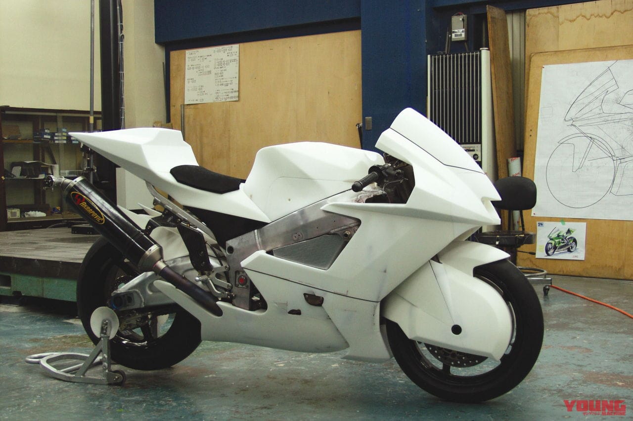 |カワサキのMotoGPマシン! 日本GPを目前にホンダコレクションホールの展示に追加