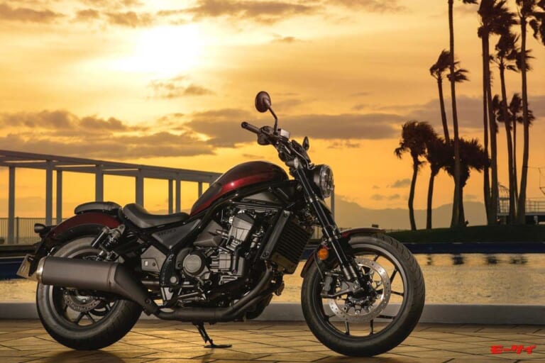 「ハザードランプ」クルマには絶対あるのにバイクでは義務化されていない!?（46ページ目）
