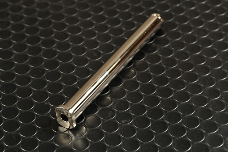 ヤマハFZ750|リヤサスペンション|‘80s国産名車 ヤマハFZ750 完調メンテナンス【消耗部品はそれなりに揃うが、状況は厳しい】