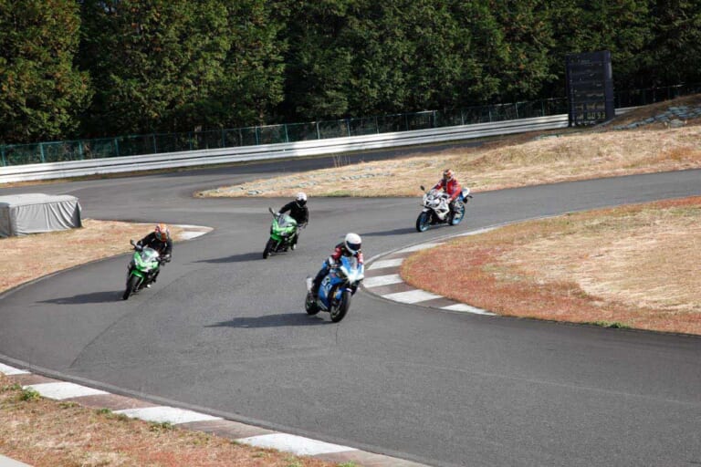 参考:YOSHIMURA MEETING 2019 in NASU MOTOR SPORTS LAND の模様|10月29日に那須モータースポーツランドで「ヨシムラミーティング2022」開催決定