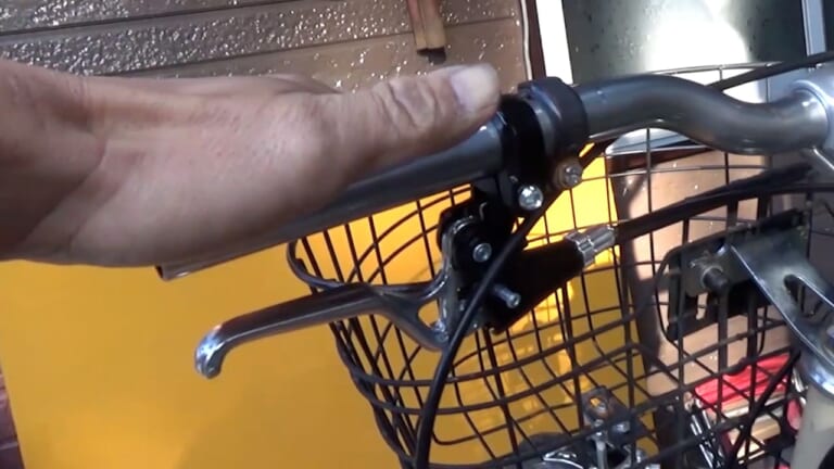 自作モペット製作記 #8|ブレーキレバー|ママチャリ改造バイクついに完成! コレが本当の原動機付自転車だっ!!〈自作モペット製作記 #8〉