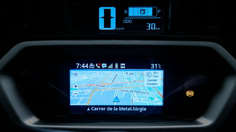 ヤマハ|XMX300 Tech MAX|欧州仕様|2023年モデル|オールニュー「XMAX 300/125/テックマックス」をヤマハが欧州で発表! 日本では250が2023年夏以降登場予定