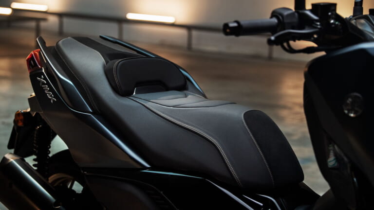 ヤマハ|XMX300 Tech MAX|欧州仕様|2023年モデル|オールニュー「XMAX 300/125/テックマックス」をヤマハが欧州で発表! 日本では250が2023年夏以降登場予定