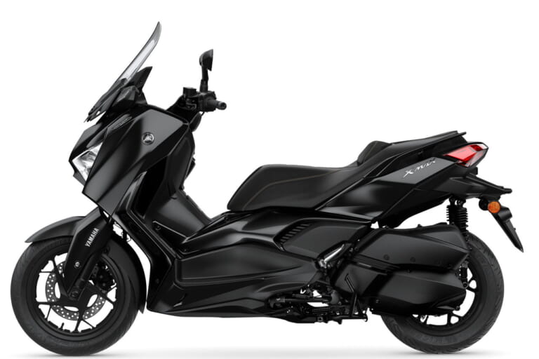 ヤマハ|XMX300 Tech MAX|欧州仕様|2023年モデル|オールニュー「XMAX 300/125/テックマックス」をヤマハが欧州で発表! 日本では250が2023年夏以降登場予定