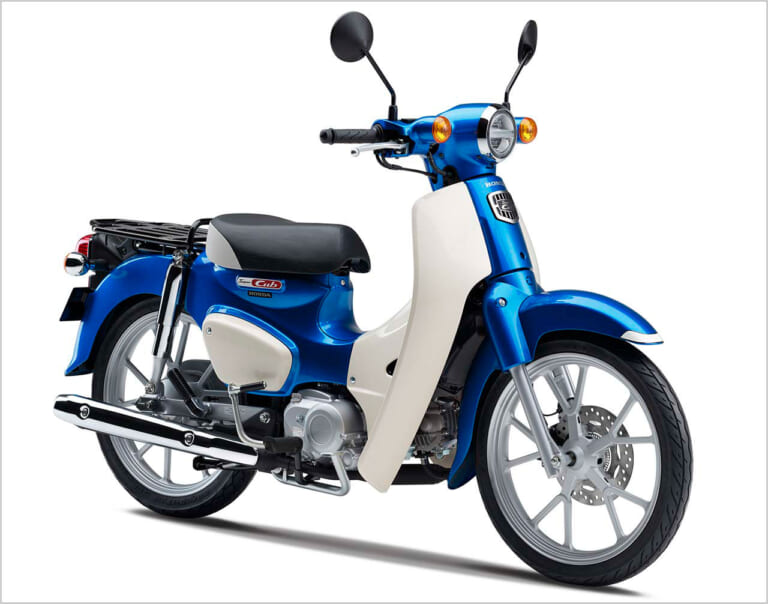 HONDA スーパーカブ110|第50回『マシン・オブ・ザ・イヤー2022』 &『 マシン・オブ・ザ・50イヤーズ』人気投票受付スタート【祝・ヤンマシ50周年! 今回は新車が当たるぞっ】