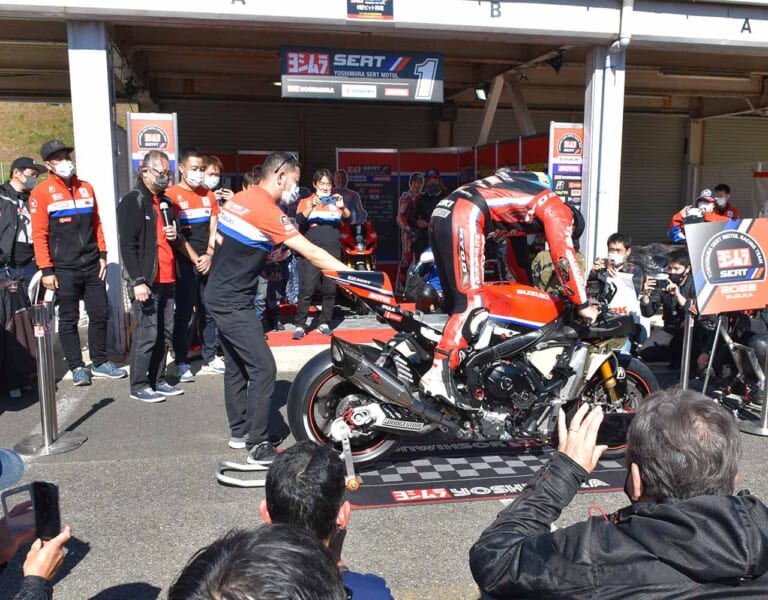 参戦車両のサウンド体験|【ヨシムラミーティング2022レポート】Z650RS用ストレート管が遂にお披露目! 世界耐久選手権の来期参戦についてもヨシムラに”動き”アリだ!!