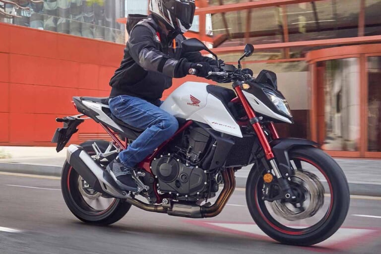 ホンダ|CB750ホーネット|CB1000Rの後継ではないッ!! 注目のホンダ“CB1000ホーネット”開発者に直撃インタビュー