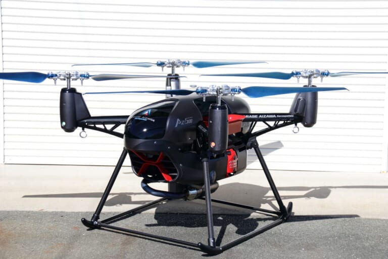 アラセ・アイザワ・アエロスパシアル|超無人機|AZ-500|空飛ぶGSX-R1000(のエンジン)!『超無人機』……だと……? アラセ・アイザワ・アエロスパシアルが実機初公開