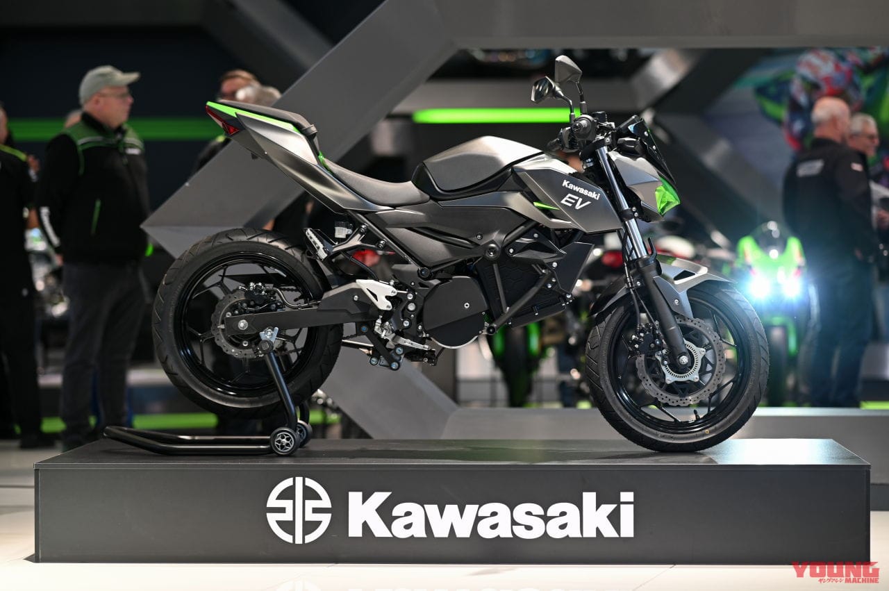 カワサキがインターモトで新型電動バイクの生産プロトタイプを公開 