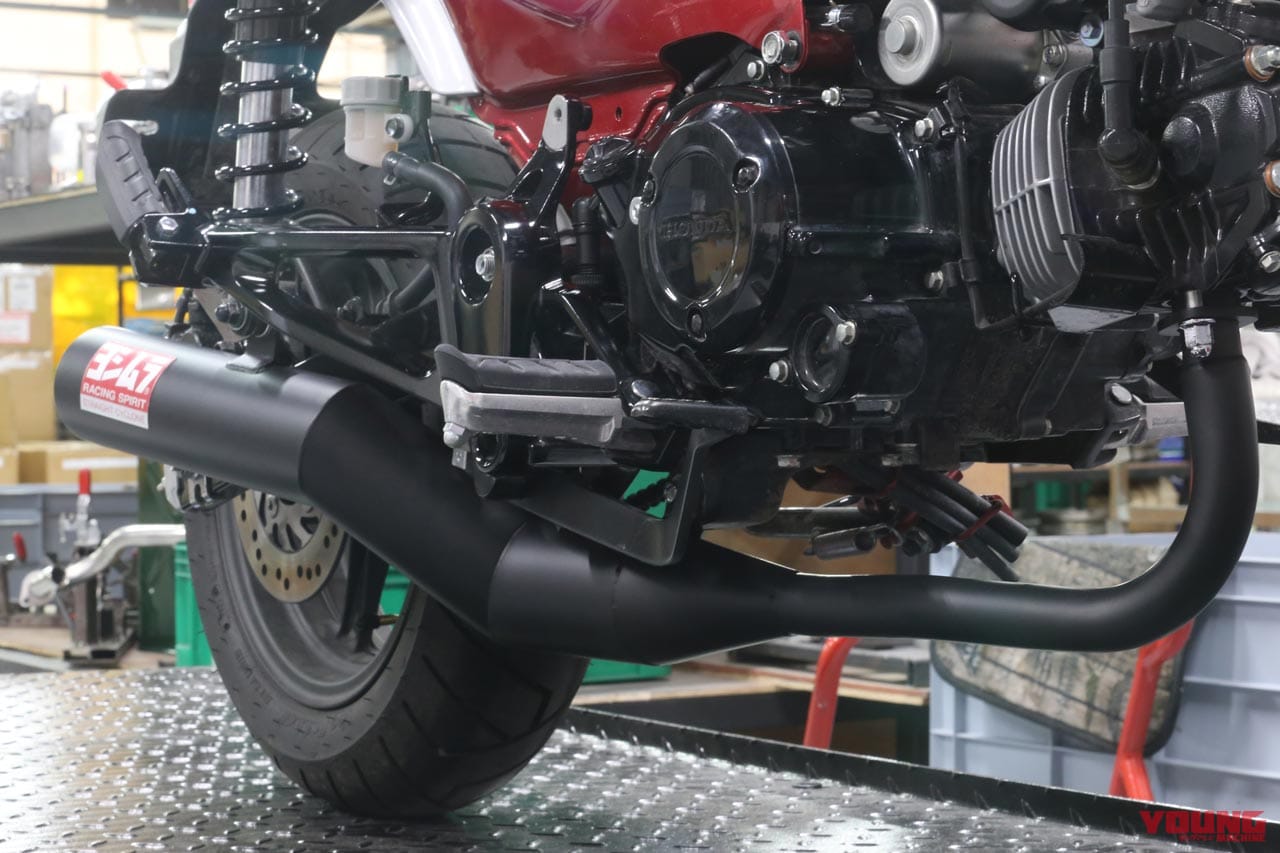 |ヨシムラからダックス125用“ストレート管”が出るぞ! 【タイで先行開発中の写真を入手】