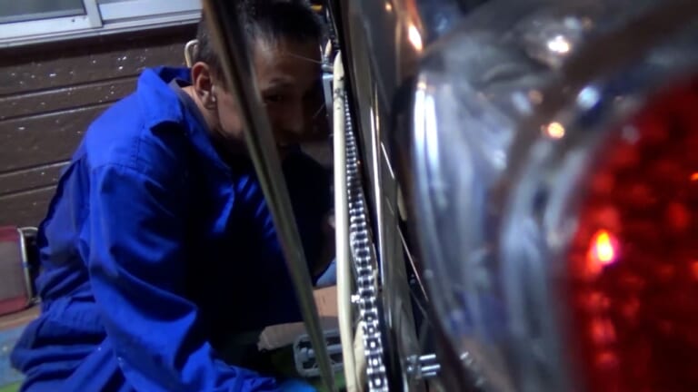 自作モペット製作記|中国製エンジンでママチャリをオートバイに! 2本チェーンは外観がシュールすぎ?〈自作モペット製作記 #7〉