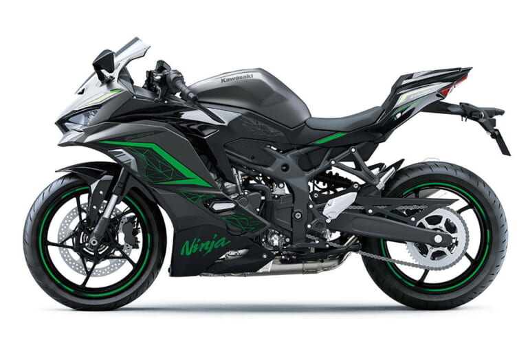 カワサキ|ニンジャZX-25R ABS SE|インドネシア仕様|ホンダ対カワサキの覇権争いが再燃! 新型「CBR250RR」vs「ニンジャZX-25RR」を比較