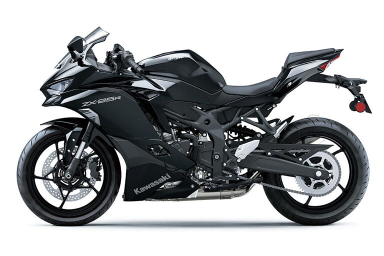 カワサキ|ニンジャZX-25R|インドネシア仕様|ホンダ対カワサキの覇権争いが再燃! 新型「CBR250RR」vs「ニンジャZX-25RR」を比較