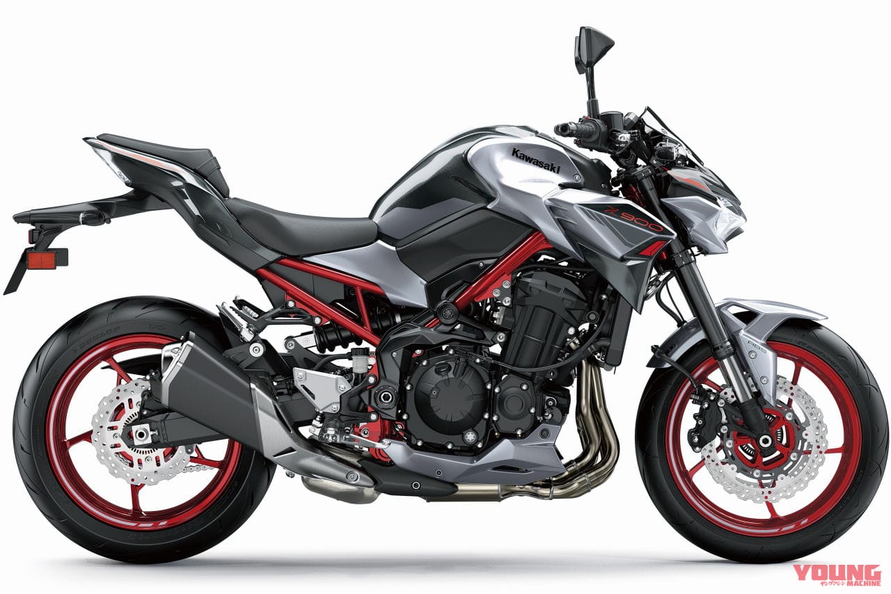 |最新相場もわかる! 人気バイク歴代モデル図鑑:カワサキZ900【銀×赤登場の2023年モデル】