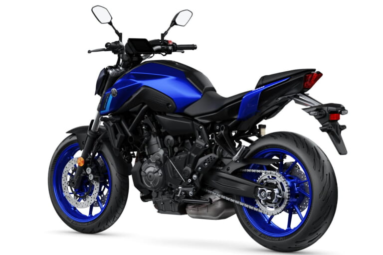 ヤマハ|MT-07|欧州仕様|2023年モデル|ヤマハ新型「MT-07」登場! クイックシフター対応&スマホ連動TFTフルカラーメーター採用【欧州】