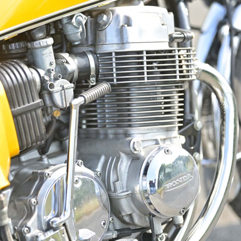 HONDA CB750FOUR|丸山浩の絶版バイク試乗フォト RZ350/GSX1100Sカタナ/CB750フォア【絶版バイクの最新事情】