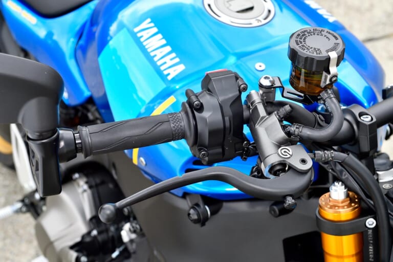 YAMAHA XSR900|ヤマハXSR900:最新国産大型ネオクラ比較試乗インプレ【これがヤマハ流ネオクラシックの回答だ!】