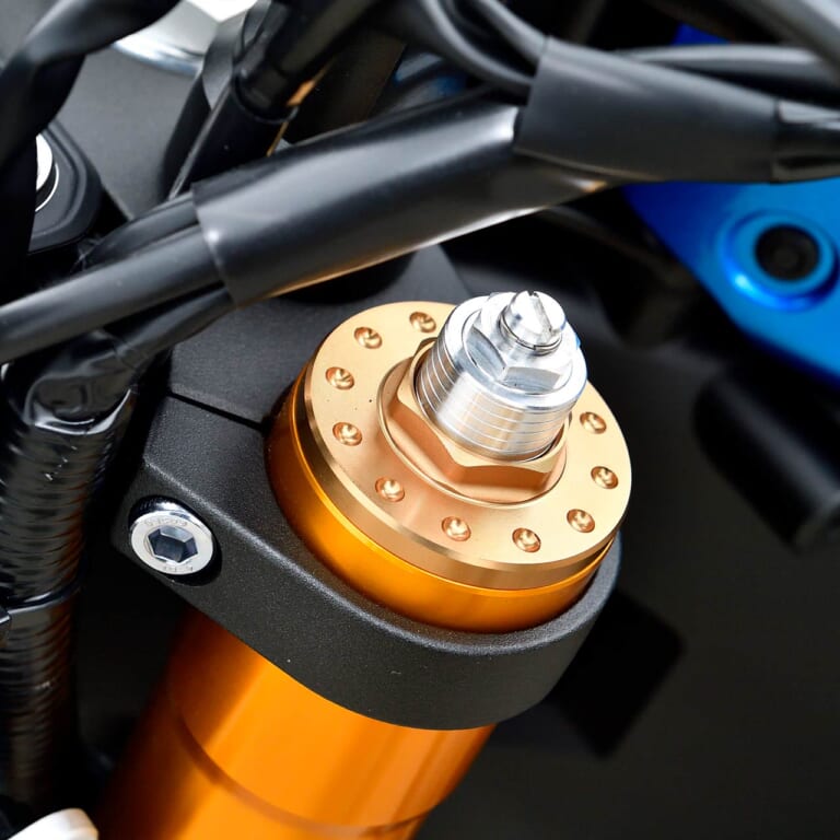 YAMAHA XSR900|ヤマハXSR900:最新国産大型ネオクラ比較試乗インプレ【これがヤマハ流ネオクラシックの回答だ!】