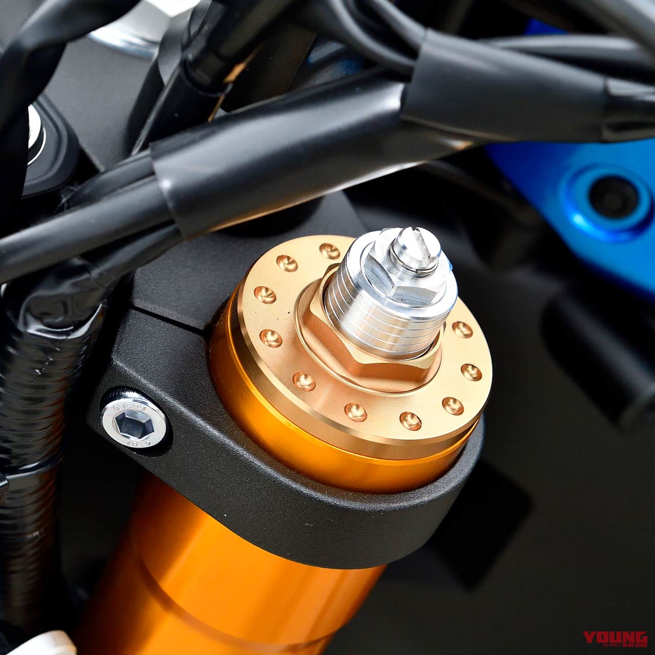 YAMAHA XSR900|ヤマハXSR900:最新国産大型ネオクラ比較試乗インプレ【これがヤマハ流ネオクラシックの回答だ!】