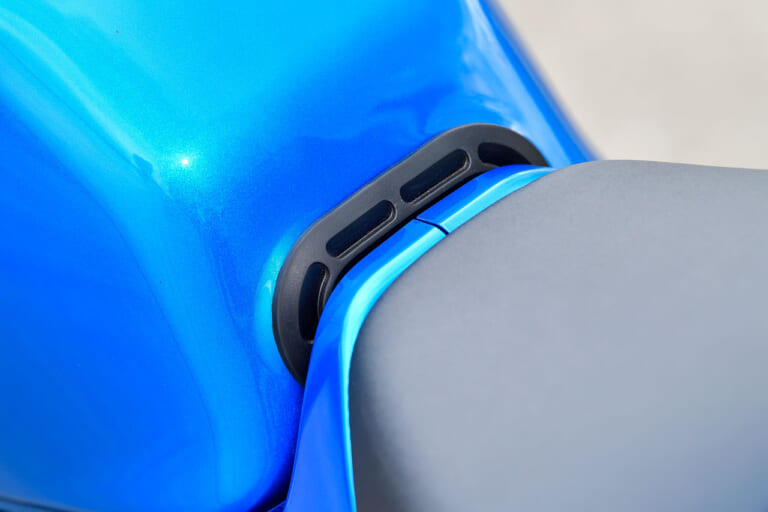 YAMAHA XSR900|ヤマハXSR900:最新国産大型ネオクラ比較試乗インプレ【これがヤマハ流ネオクラシックの回答だ!】