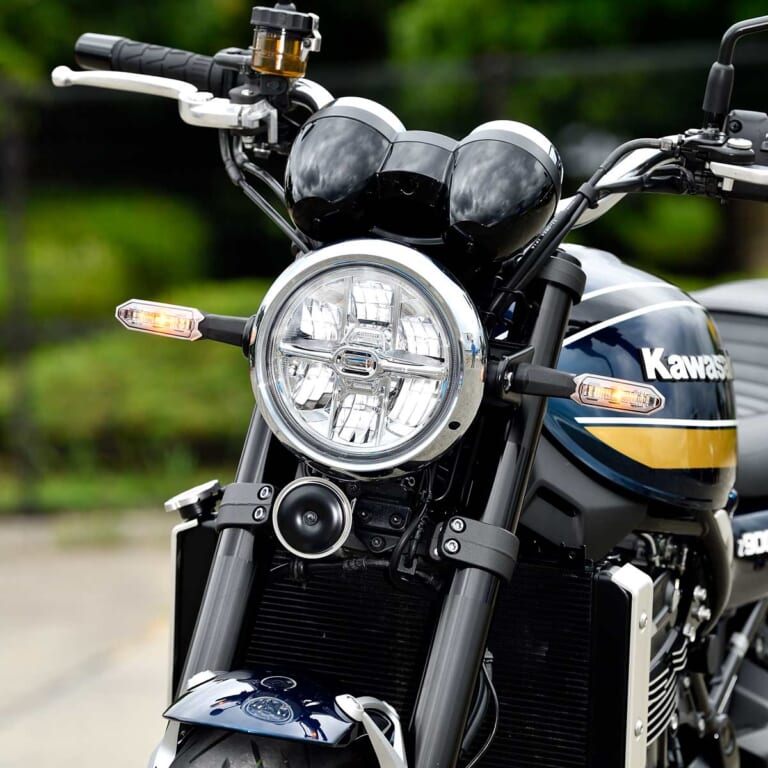 KAWASAKI Z900RS|カワサキZ900RS:最新国産大型ネオクラ比較試乗インプレ【連綿と続くZの血統。不変こそが最大の武器】