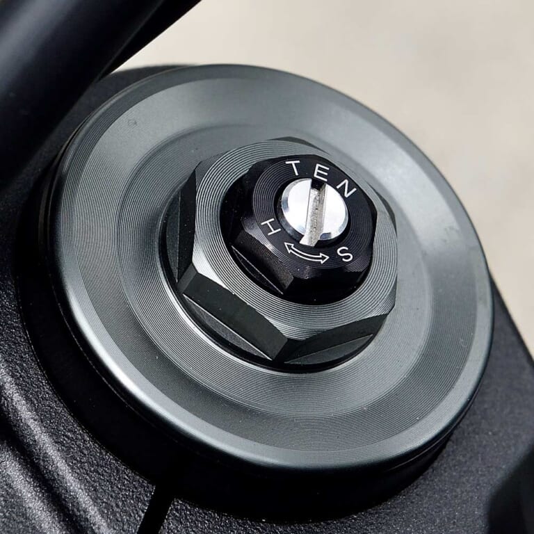 KAWASAKI Z900RS|カワサキZ900RS:最新国産大型ネオクラ比較試乗インプレ【連綿と続くZの血統。不変こそが最大の武器】