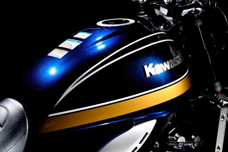 KAWASAKI Z900RS|カワサキZ900RS:最新国産大型ネオクラ比較試乗インプレ【連綿と続くZの血統。不変こそが最大の武器】
