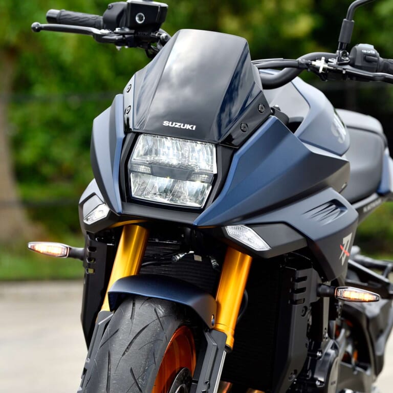 SUZUKI KATANA|スズキKATANA:最新国産大型ネオクラ比較試乗インプレ【異形から伝説へ。その歴史は繰り返すのか?】