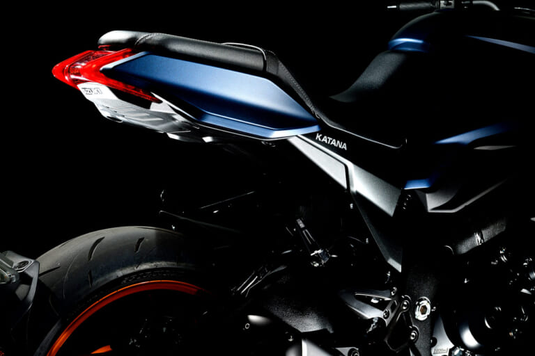 SUZUKI KATANA|スズキKATANA:最新国産大型ネオクラ比較試乗インプレ【異形から伝説へ。その歴史は繰り返すのか?】
