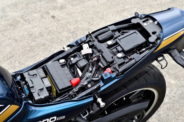 KAWASAKI Z900RS|カワサキZ900RS:最新国産大型ネオクラ比較試乗インプレ【連綿と続くZの血統。不変こそが最大の武器】