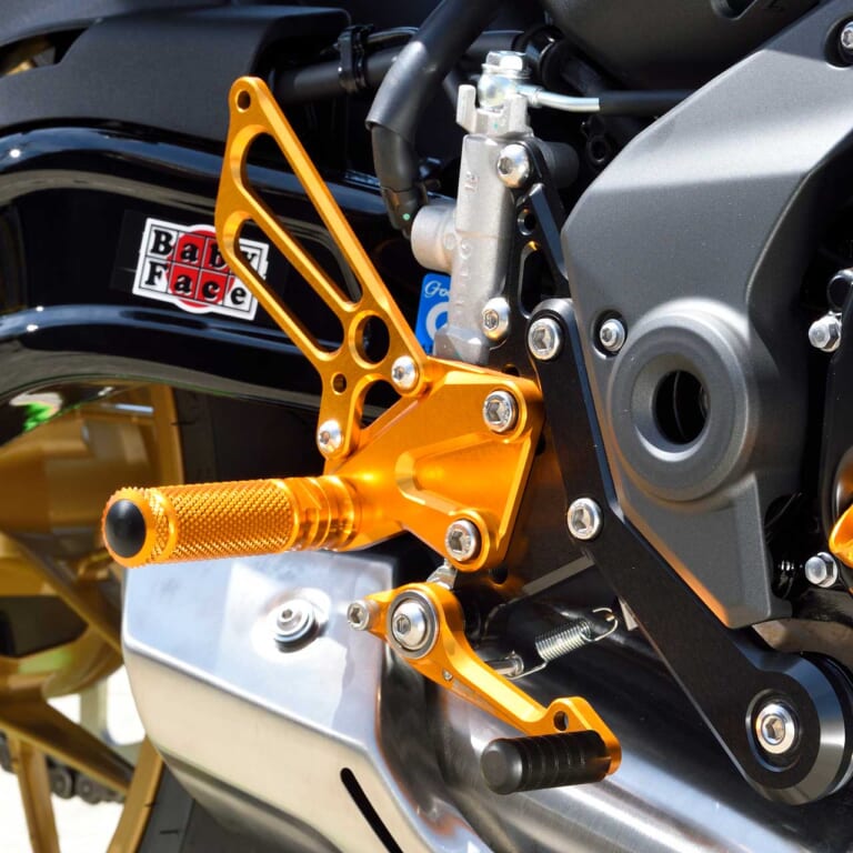 ベビーフェイス Z650RS|ベビーフェイス Z650RSカスタム【軽量ツインのネオクラシック系Z。黄金のSPLパーツが彩る】