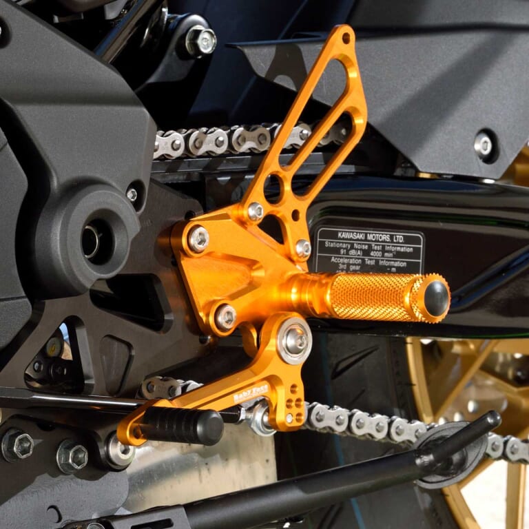 ベビーフェイス Z650RS|ベビーフェイス Z650RSカスタム【軽量ツインのネオクラシック系Z。黄金のSPLパーツが彩る】