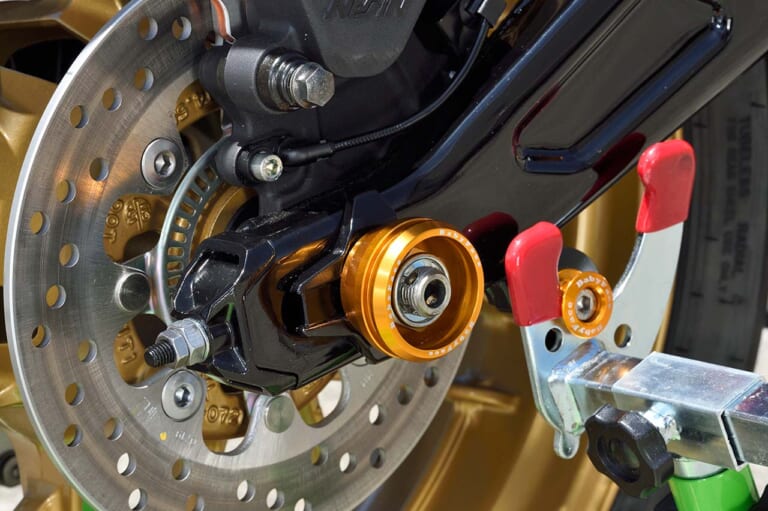 ベビーフェイス Z650RS|ベビーフェイス Z650RSカスタム【軽量ツインのネオクラシック系Z。黄金のSPLパーツが彩る】