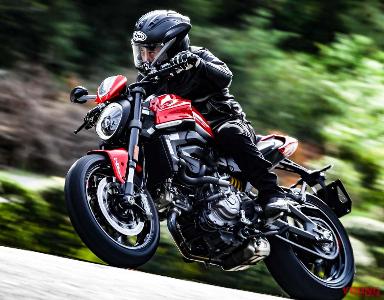 |Q29:「先を見る」ってどれだけ先? 基本の乗車姿勢と視線を教えて【30秒でわかる! バイクの疑問】