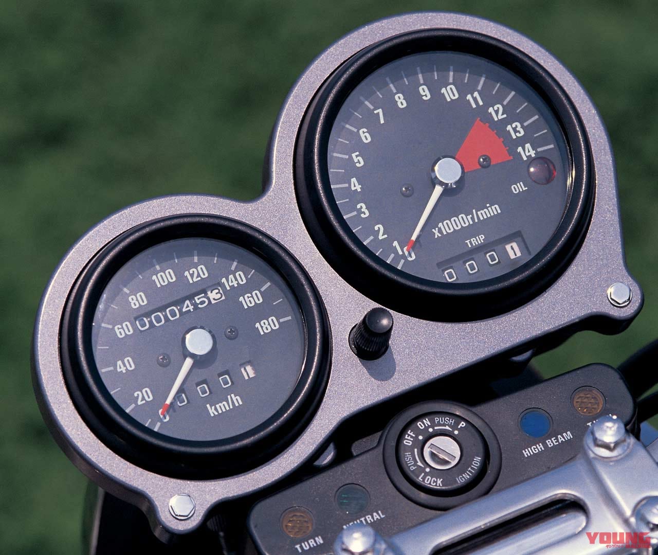 |なぜ46馬力の“旧式”が最強レプリカに勝てたのか? ゼファーが証明した、日本の公道で最も「気持ちいい」バイクの正体【400ccの歴史:1970~1980年代】