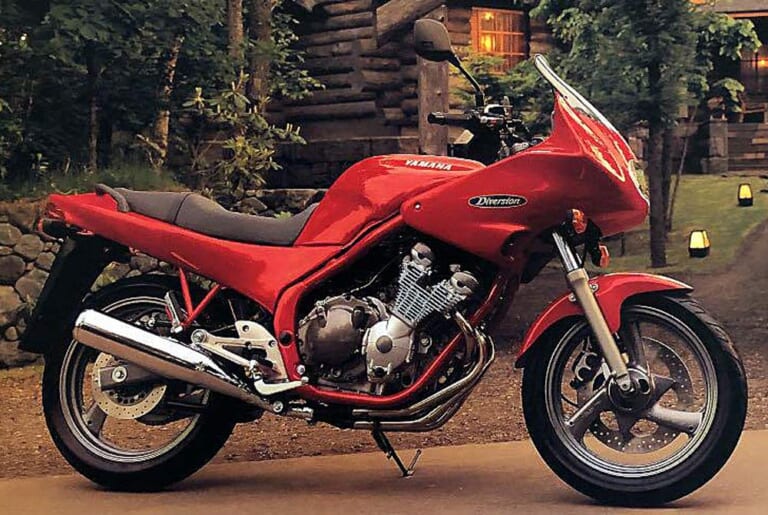 YAMAHA DIVERSION600|「速さ」の次は「個性」だった。ゼファーの影で牙を研いだ、美しき400ccネイキッドたちの逆襲【400ccバイクの歴史:1980年代〜1990年前後】