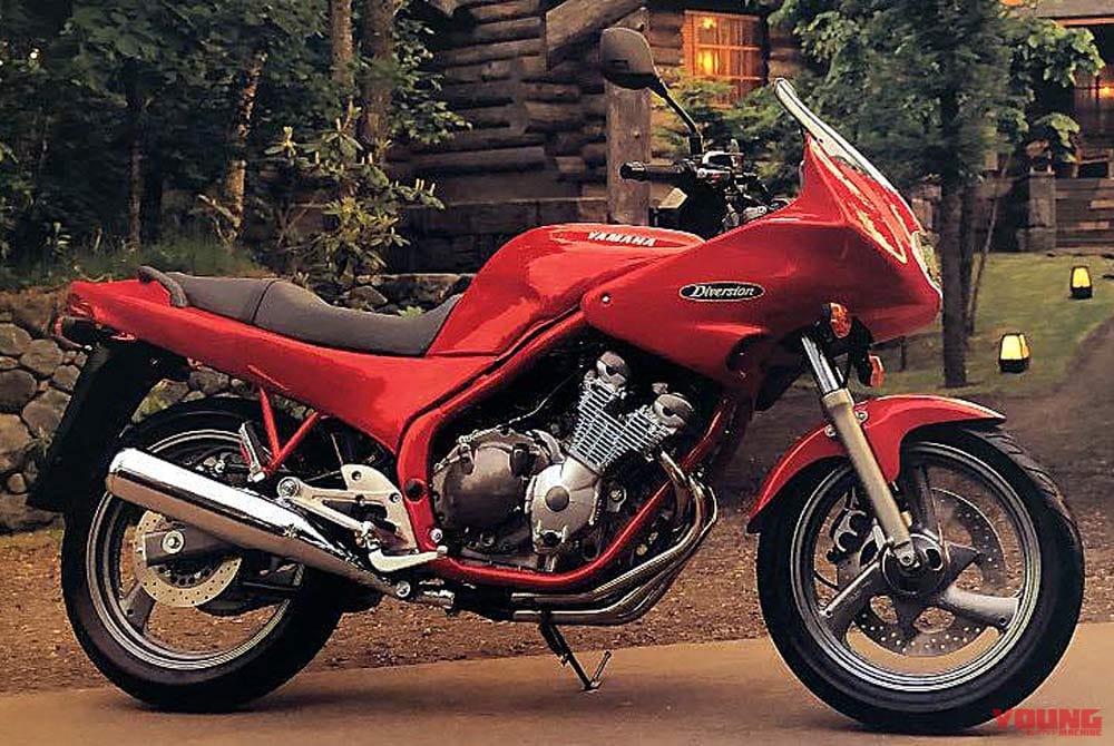 |「速さ」の次は「個性」だった。ゼファーの影で牙を研いだ、美しき400ccネイキッドたちの逆襲【400ccバイクの歴史:1980年代〜1990年前後】