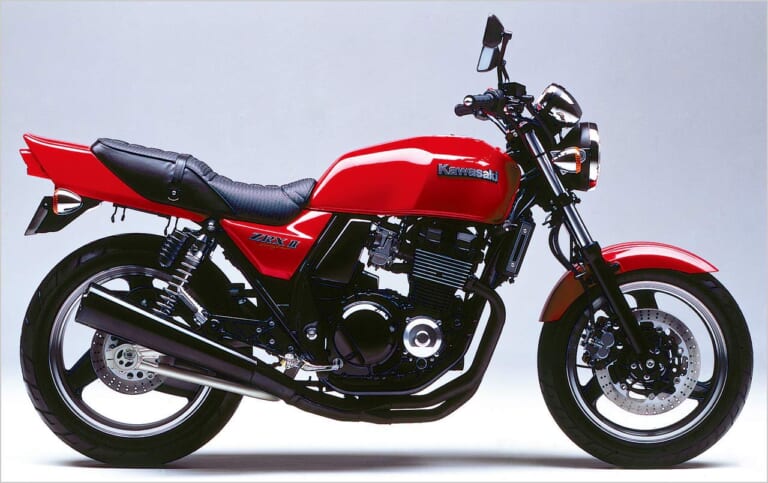 ’95 ZRX-II|1990年代後半のネイキッド進化論!ZRX・CB400SF Version R・インパルスSが追求した「スポーツ」の極致【400ccバイクの歴史】