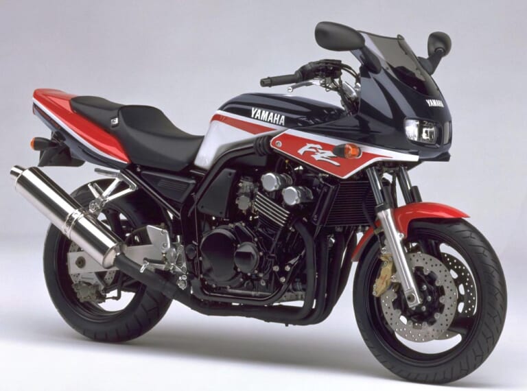’97 YAMAHA FZ400|ゼファーか、XJRか、それともイナズマか。リッターバイクに負けない「本物」を追求した名車たちの群像劇【400ccバイクの歴史:1990年代後半~2000年代】