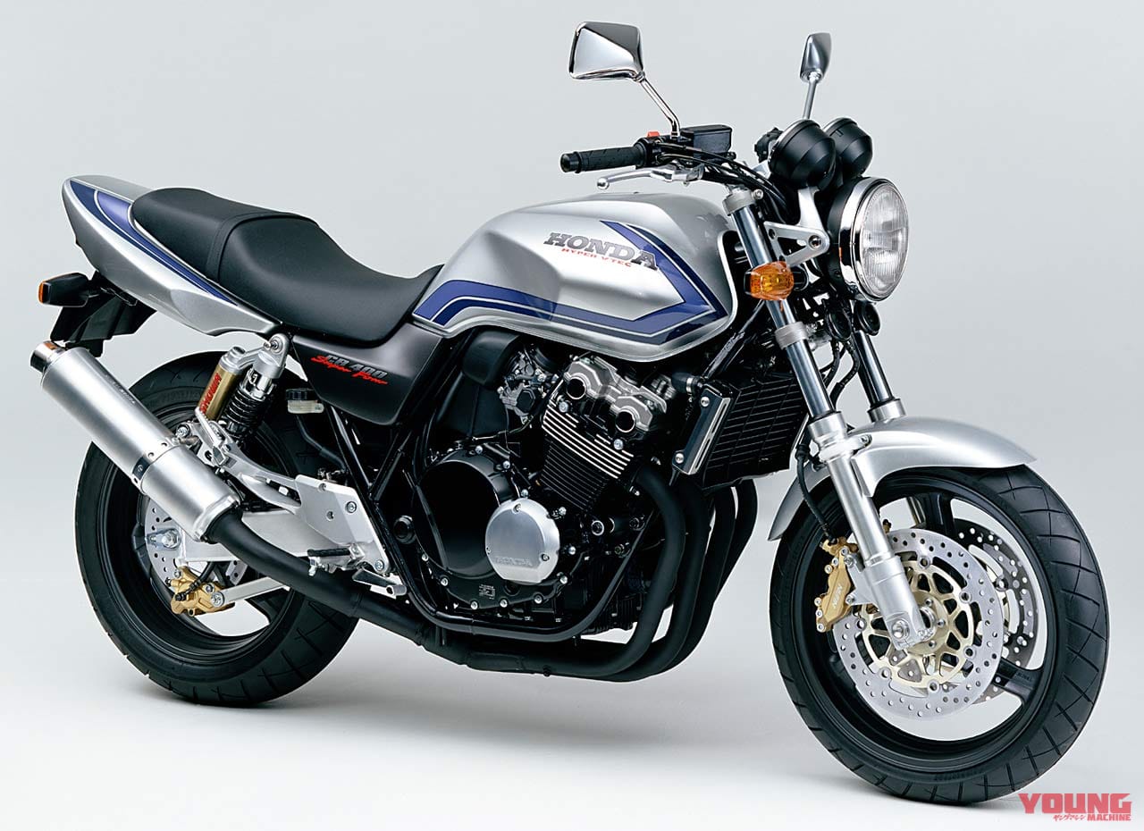 HONDA CB400 SUPER FOUR|ゼファーか、XJRか、それともイナズマか。リッターバイクに負けない「本物」を追求した名車たちの群像劇【400ccバイクの歴史:1990年代後半~2000年代】