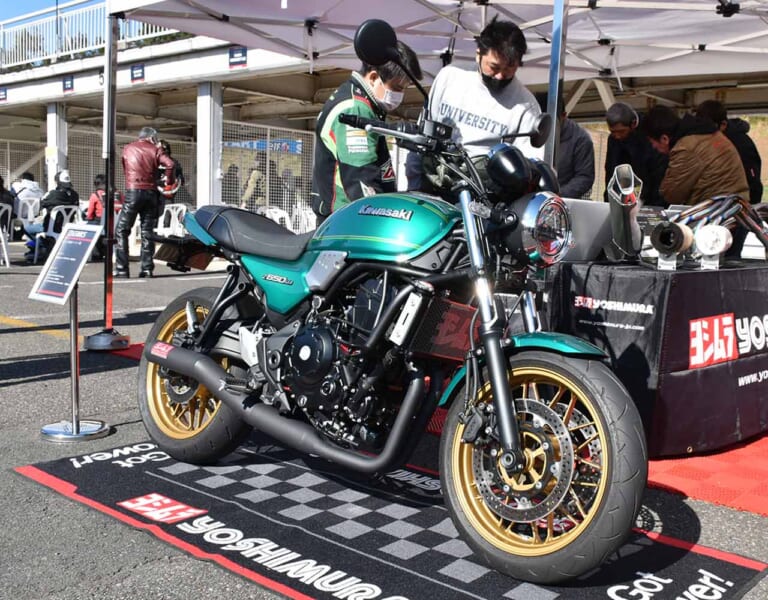 Z650RS用 機械曲ストレートサイクロン(開発中)|【ヨシムラミーティング2022レポート】Z650RS用ストレート管が遂にお披露目! 世界耐久選手権の来期参戦についてもヨシムラに”動き”アリだ!!