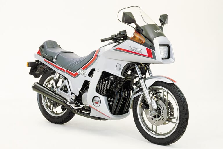 ヤマハ XJ750/II|「やっぱヤマハは尖ってる」世界初のキャブターボ:1982 ヤマハXJ650ターボ【あの素晴らしい名車をもう一度】
