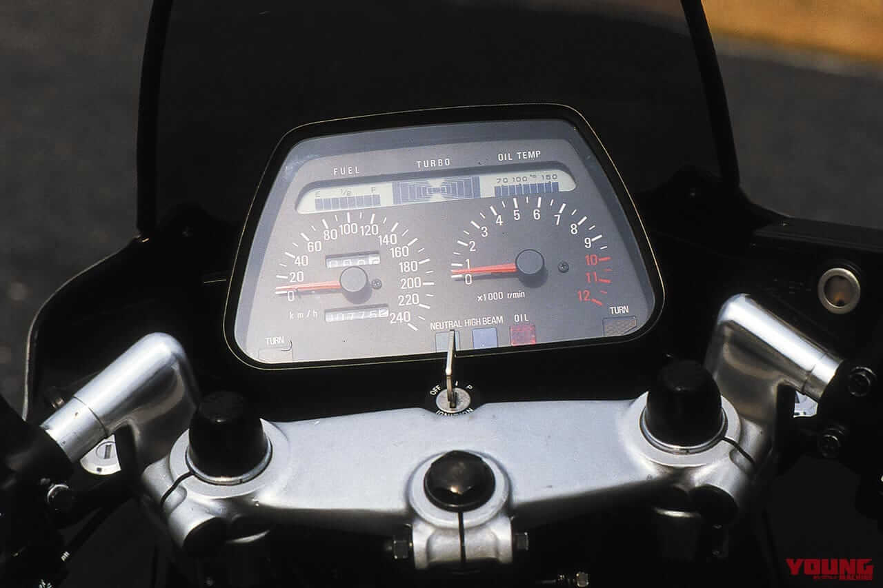 |「実は油冷の元祖?!」スズキ流ターボバイクは当時最先端の装備も搭載:1982 スズキXN85【あの素晴らしい名車をもう一度】