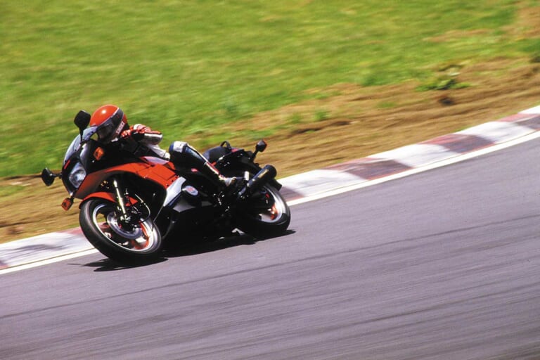 カワサキ 750 TURBO|「世界最強最速のターボバイク」を目指して:1984カワサキ750ターボ【あの素晴らしい名車をもう一度】