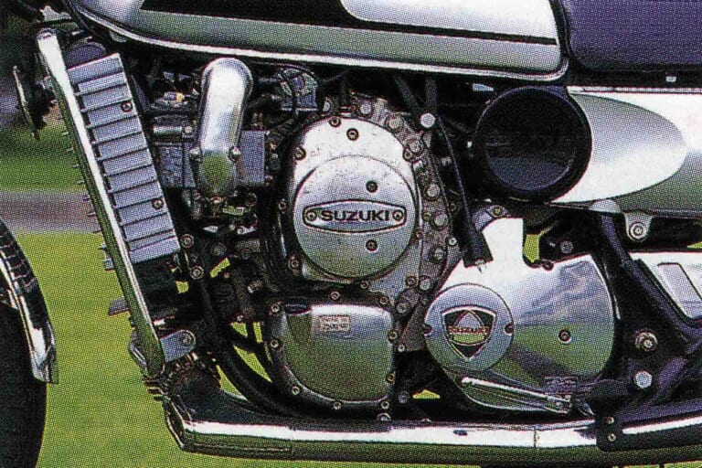 スズキ RE-5|「スズキの本気度が伝わる」約6000台が生産された国産唯一の市販ロータリー:1974 スズキRE-5【あの素晴らしい名車をもう一度】