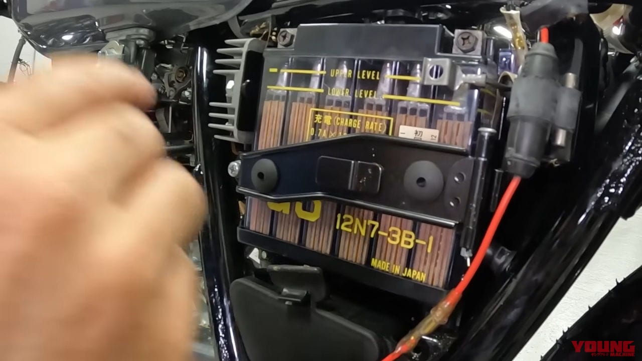 |43年前のヤマハのバイクを“箱入り新車”のままゲット! 待っていたのは…キー紛失と鬼キック?!